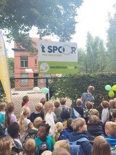 Onthulling logo t spoor