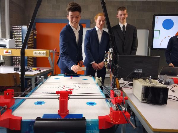 23 06 nieuwsbrief Kobart HT2 O foto